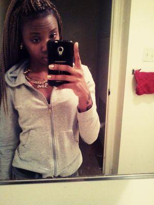 IX_I_XIV's profile picture. 