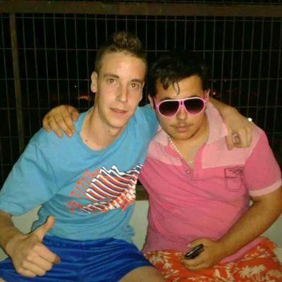 bueno pues desde el 95 dando guerra y to esas cosillas ka ba dejando uno alas espaldas  carpe diem ami aire