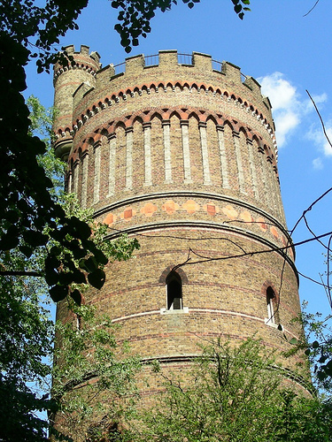 Croydon's fourth most historic structure speaks.