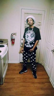 Prolly On #I-95 ,Meetin My Florida Bois ...Im Afta $$$ From #January2January,  We Can Kick It JUS DNT LIE  
#YoungRichNigga #Free@Magreece#TeamPyrex #KHALIFA