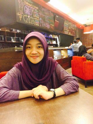 vidiyaaa's profile picture. Just do the right thing ☺ | FEUI 2011