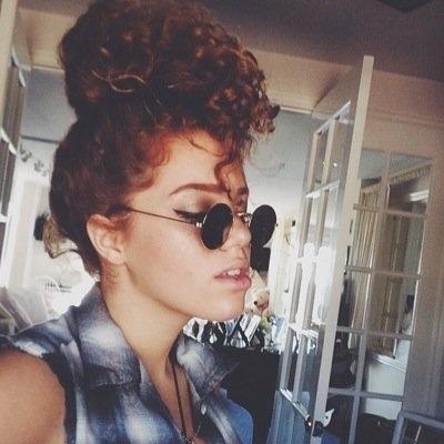 MizzMahogany Profile Picture