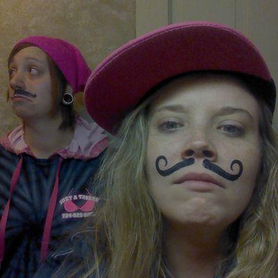 chelsey_fal's profile picture. Tweet deez nuts.