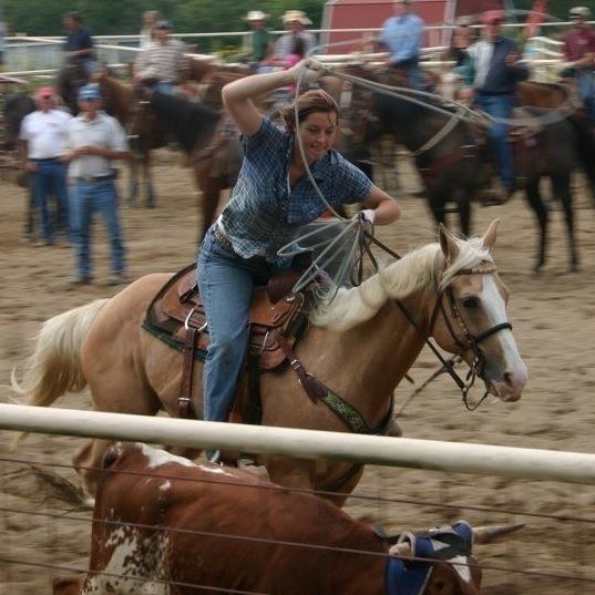 Purdue Vet Tech BS graduate, Team Roping, Horses