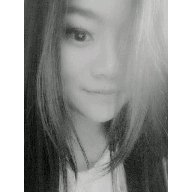 there is nothing more badass than being who you are. Line,ig : apfianourish
