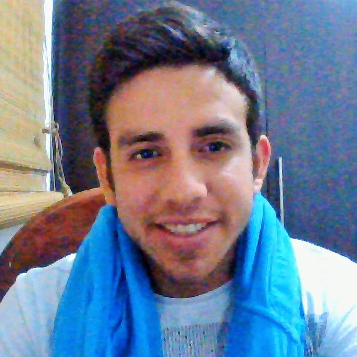 he16_renato's profile picture. 