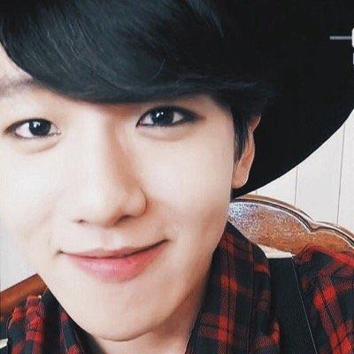 free follow!!!!! now that i followed you, go follow @parkchanye0is ♡