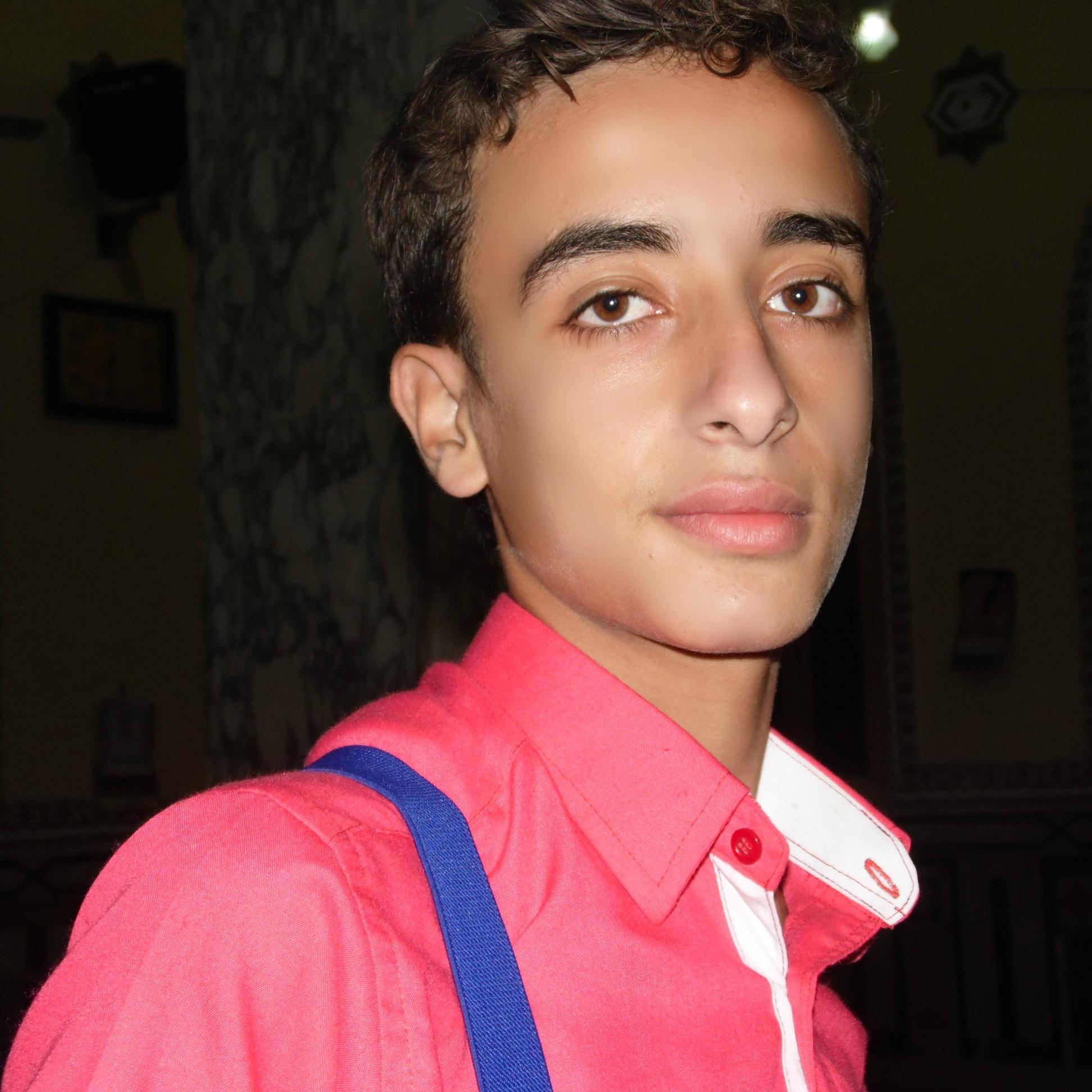 آﮢـآ آلْـشًـآﻋړ (فاشـــــخ المـــــــنطق )