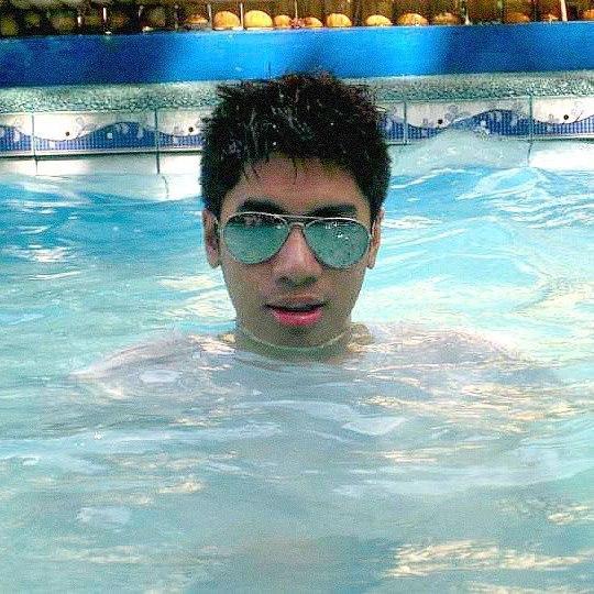 Hi I'm John Julius.