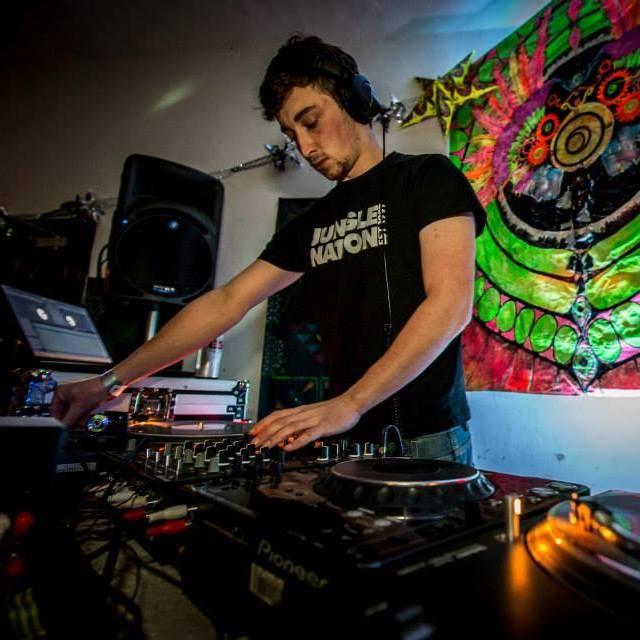 Drum and Bass DJ, part of the group that run Kyptonik Sound Kollective and BassTonik.