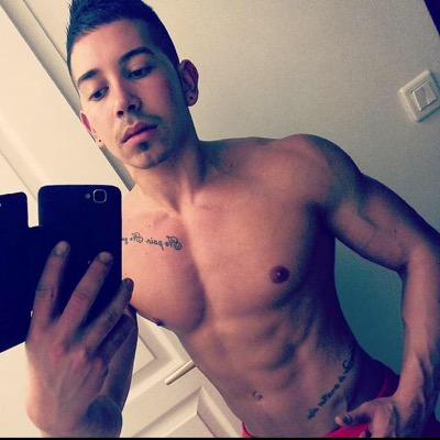 dhbffg's profile picture. #teamOM