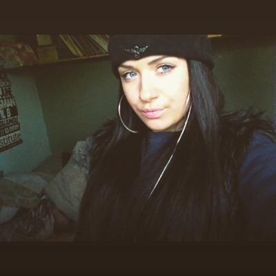 Insta sian_mcx     drumsss and bass ✌️