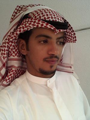 ‏‏‏‏‏‏‏‏طالب بالكلية