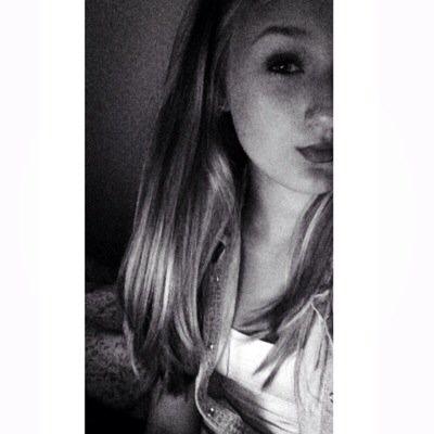 positival1's profile picture. pll fan page • rosewood • we follow back • follow my personal account •