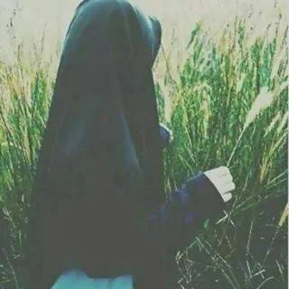 -I'm far from perfect, but Allah loves me anyway.- ッ