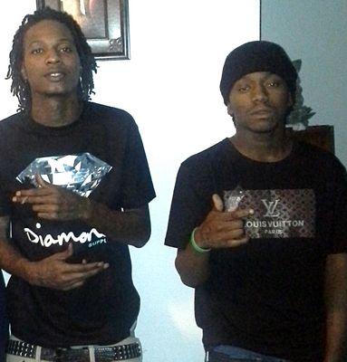 S/O @FreeDunk_1017  @Boog639. We trap and rap! We 600!  SQUAD til da death #freeDa6!! #SQUADDD!!