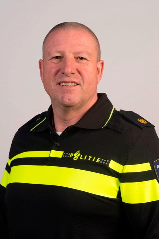 Henk Luske, wijkagent Zandvoort-Centrum, horeca-commandant, biker.
