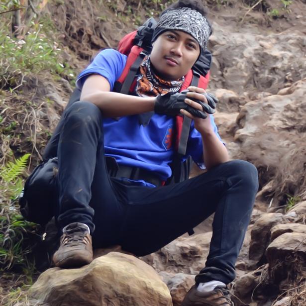 Merah - Putih || Petualang Melankolis || PARUP || #KWNPL || PaLaSoeK