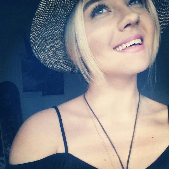 Arrie_Babe's profile picture. Taken♡19☆Virgo♢801