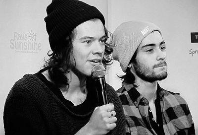 Harry Styles is the greatest human alive and if you don't see it you clearly need glasses