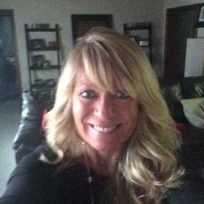 susanatjdouglas's profile picture. 