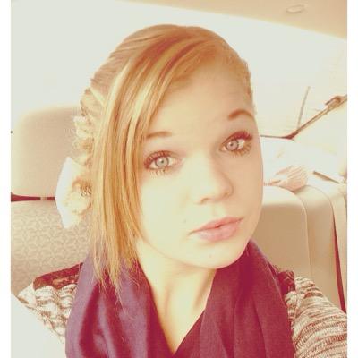 SperlingSydney's profile picture. Grade 9  taken  
Be who you are not what everyone else wants you to be!