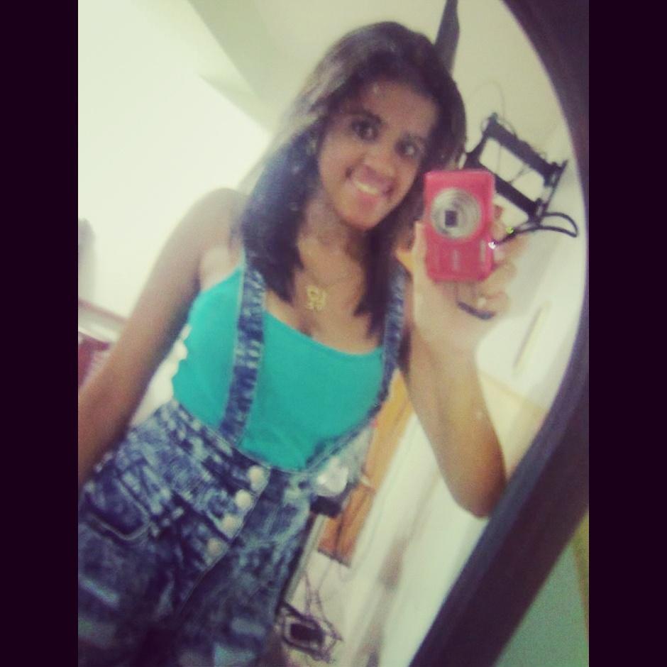 adcih's profile picture. 1994
Venezolana.
Mariposas y Asteroides dentro de mi cuerpo.
Estudiante de Administración ♥