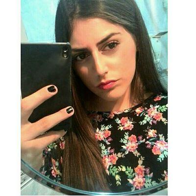 18, No le cuentes a Dios lo grandes que son tus problemas,cuentale a tus problemas lo grande que es Dios.