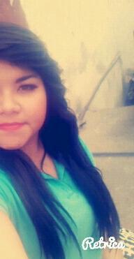 Me gusta alegrar el dia con una sonrisa. Me gusta reir mucho , me gusta escuchar musica (CD9) , me gusta salir ah divertir (29/11/14) los conoci