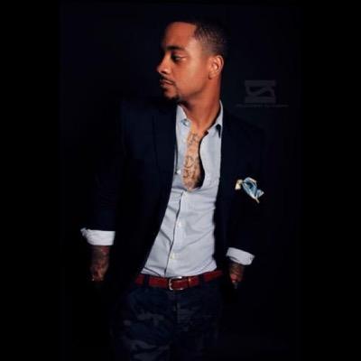 Singer/Songwriter instagram@tonytalkofny click here to listen my music ➡https://t.co/EgWhyNweJ0⬅
