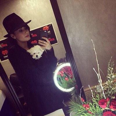 FREE FOLLOW @nerdylovatic922