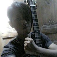 anak nakal swdikit slengek.an lhir 24 september di tahun 1996 ..