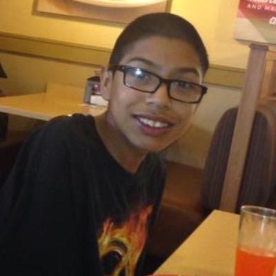 emedinayoutube's profile picture. Student, Hardcore Simmer, Singer, Actor, and YouTuber. New videos every Sunday. Go watch my most recent video: http://t.co/YZMQY4Jg5p