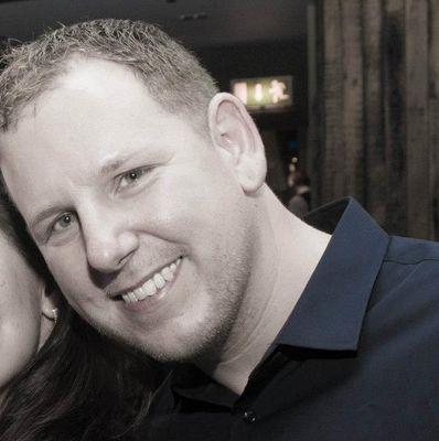 life long stressed Spurs follower, attentive golfer, food lover on a weight loss journey. life is hard sometimes