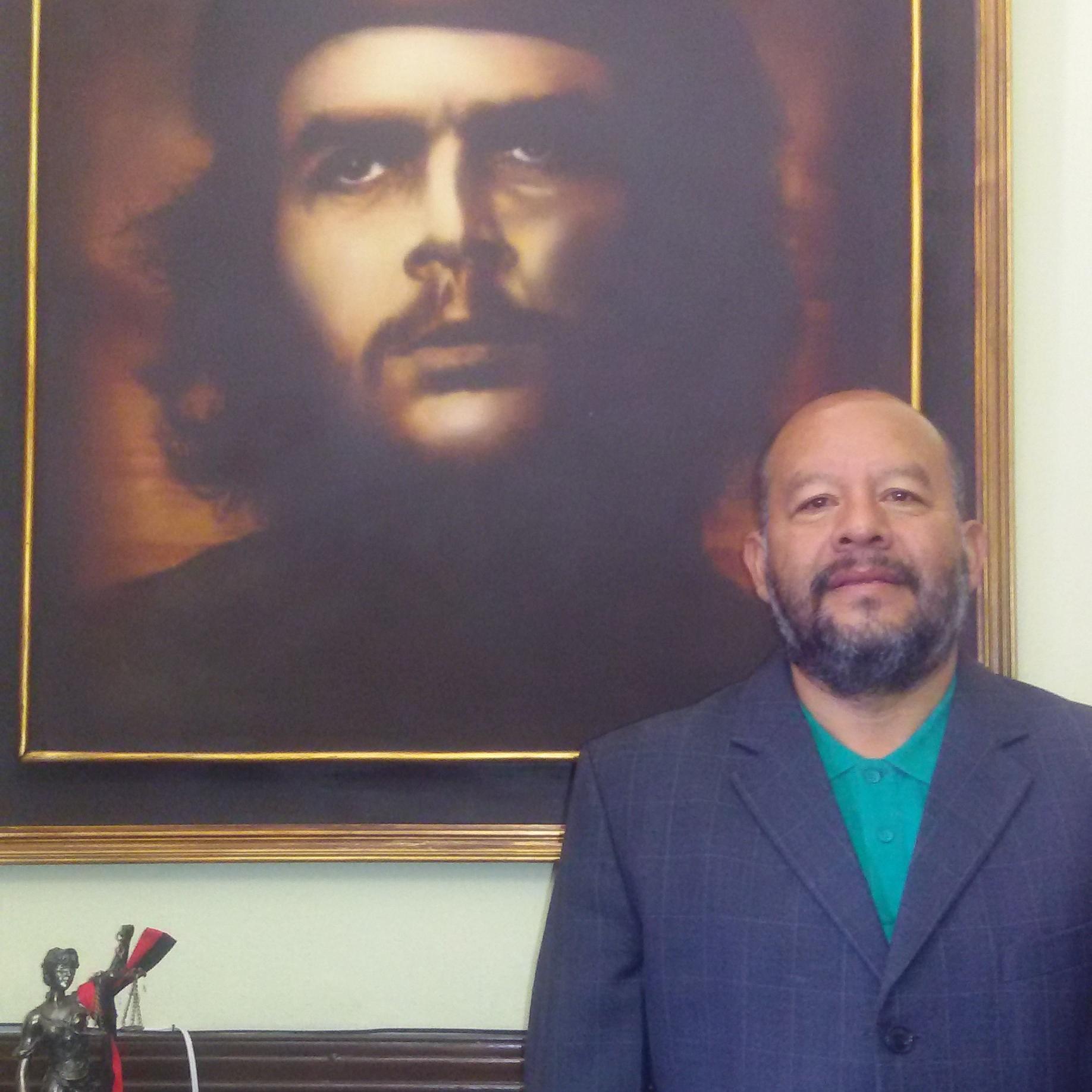 Hijo de Dios, amante de las buenas costumbres y solidario con las personas que mas necesitan. HASTA LA VICTORIA SIEMPRE!!!