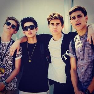 follow back