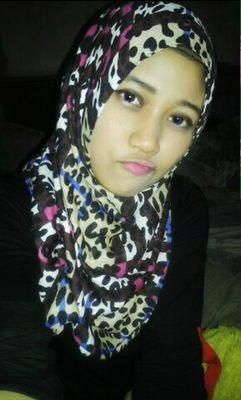 RoraAnggie's profile picture. psikologi remaja. pin 74CECB90