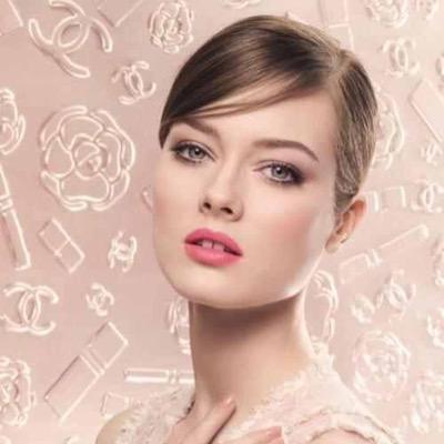 Aathena_smith's profile picture. Model: Calvin Klein, Prada, Michael Kors