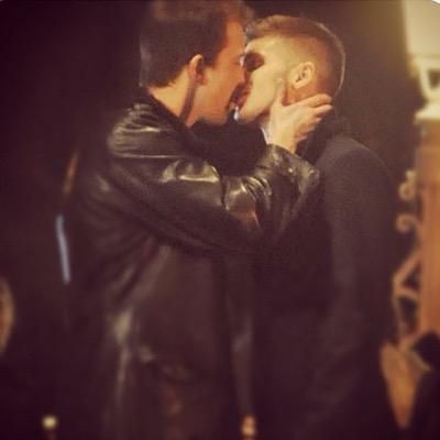 My life is devoted to Stendan and Kimmett. My lovers are @EmmettScanlan and @MrkieronR