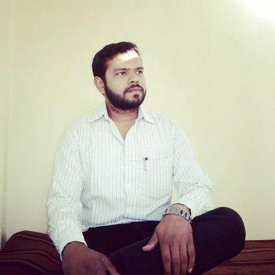 I m a very simple and cood dude who enjoyes every moment of his life.