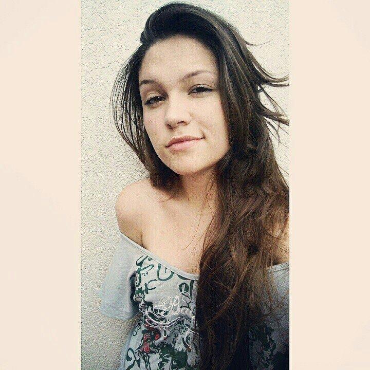 Snap: Floreslarrisa1