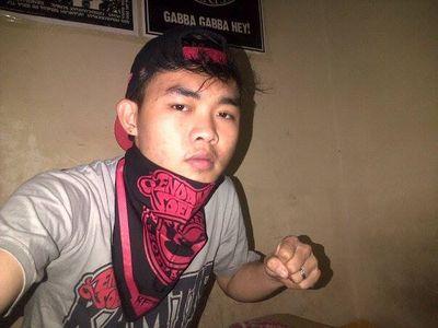 ku melawan resistensi lahir bukan untuk di bodohi.....fuck