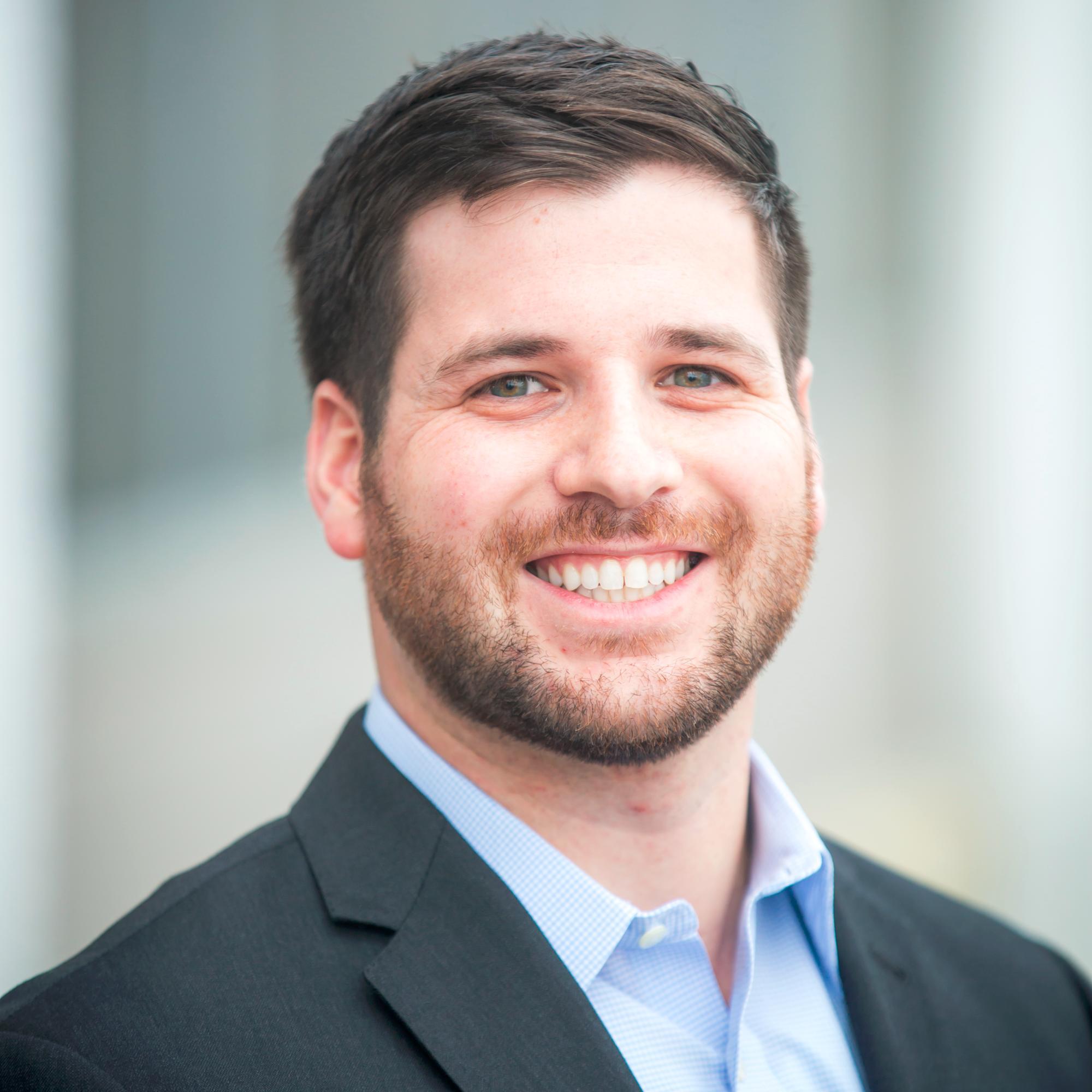 From NH but currently live/work in Boston. New England sports fan and DVD expert @JobspringBoston
