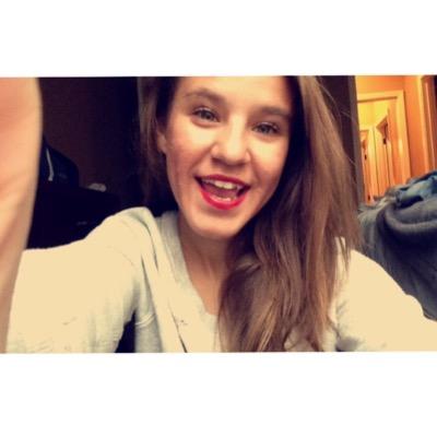 tumblrgurl101's profile picture. Romanian/15/sophomore 



Instagram:: beatrice.sasca