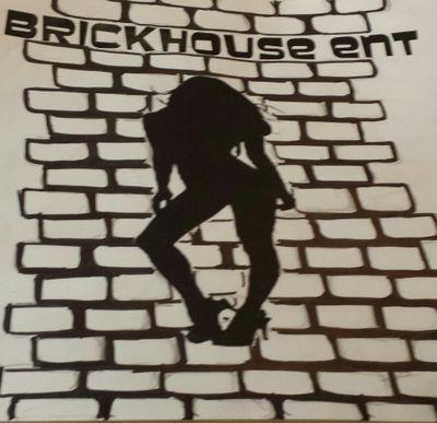 Brickhouse Ent is an all female promo group with expertise in advertising, marketing & event hosting for artists & small businesses. Brickhouseent@yahoo.com