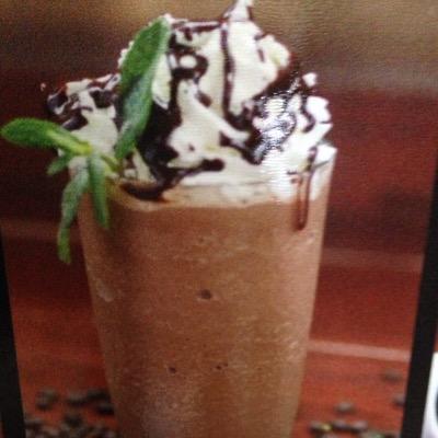 KristinaOnufri's profile picture. 