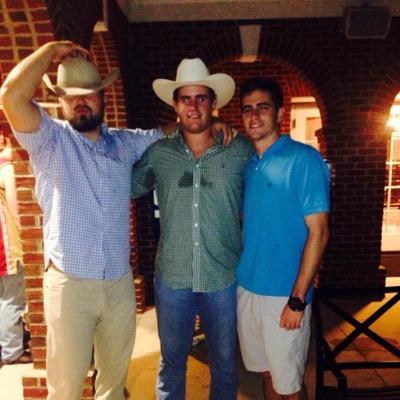 Beer, Friends, Family, and the Crimson Tide. All a good ole American boy needs.