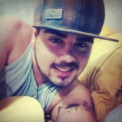 musico e cantor ... arte é minha vida...