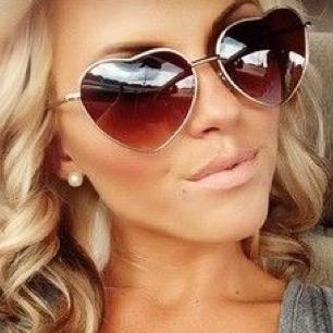 marwa_yas's profile picture. Hi every one am master in management education i belive in freedom and peace world and i love sing dance cook and i love twitter