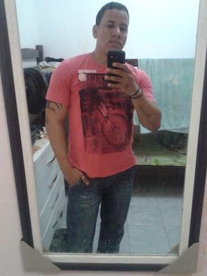 cris26sena's profile picture. 